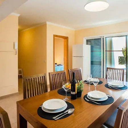 度假居 Aleksandra Spacious For 8 Guests, Heated Pool, Mountain Views 普拉亚布兰卡