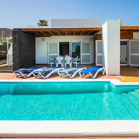 度假居 Aleksandra Spacious For 8 Guests, Heated Pool, Mountain Views