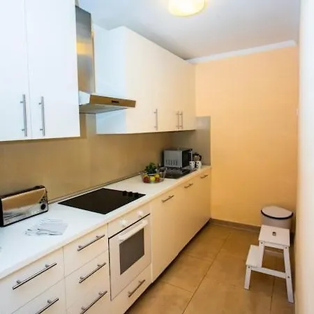 Aleksandra Spacious For 8 Guests, Heated Pool, Mountain Views * بلايا بلانكا