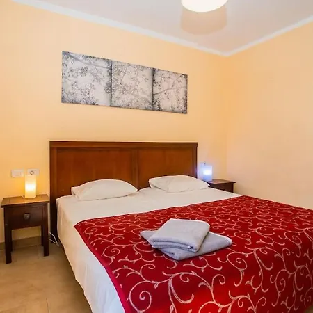 Aleksandra Spacious For 8 Guests, Heated Pool, Mountain Views بيت للعطل بلايا بلانكا