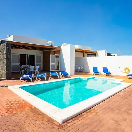 Aleksandra Spacious For 8 Guests, Heated Pool, Mountain Views * بلايا بلانكا